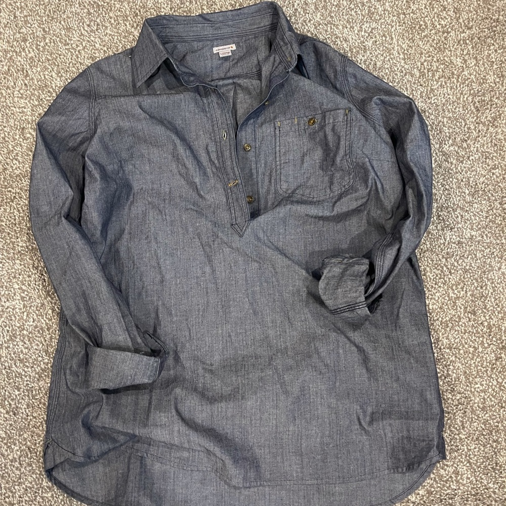 Large Carhartt Women's work shirt New without tags